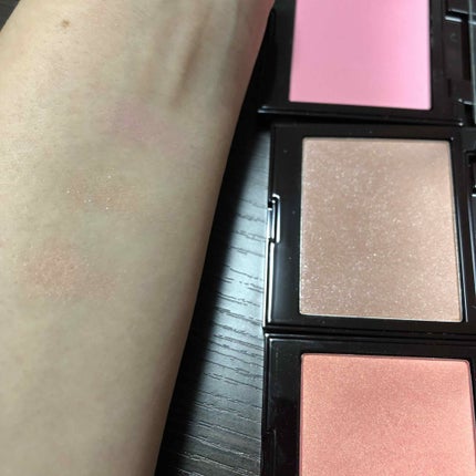 ブラッシュ カラー インフュージョン/ローラ メルシエ/パウダーチークを使ったクチコミ(3枚目)