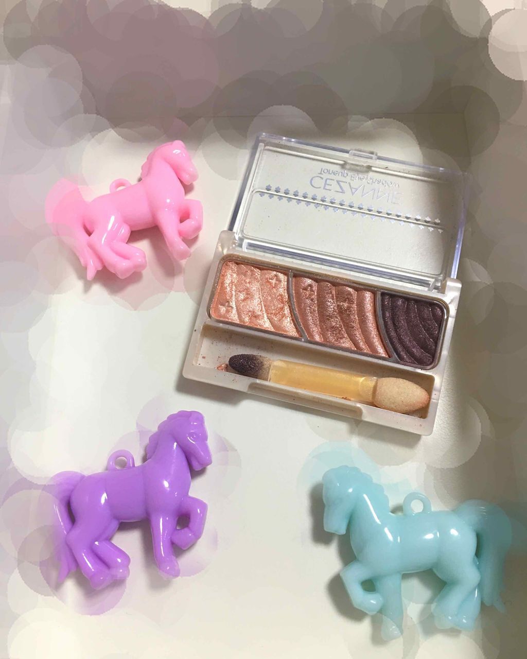 トーンアップアイシャドウ/CEZANNE/アイシャドウパレットを使ったクチコミ(3枚目)