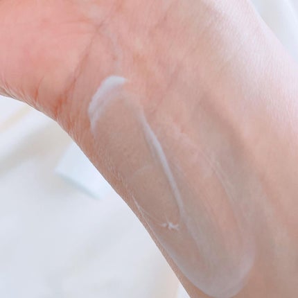 orange_glow_kwm on LIPS 「ニベアUV薬用エッセンス✨これから暑くなって本格的に紫外線が気..」(3枚目)