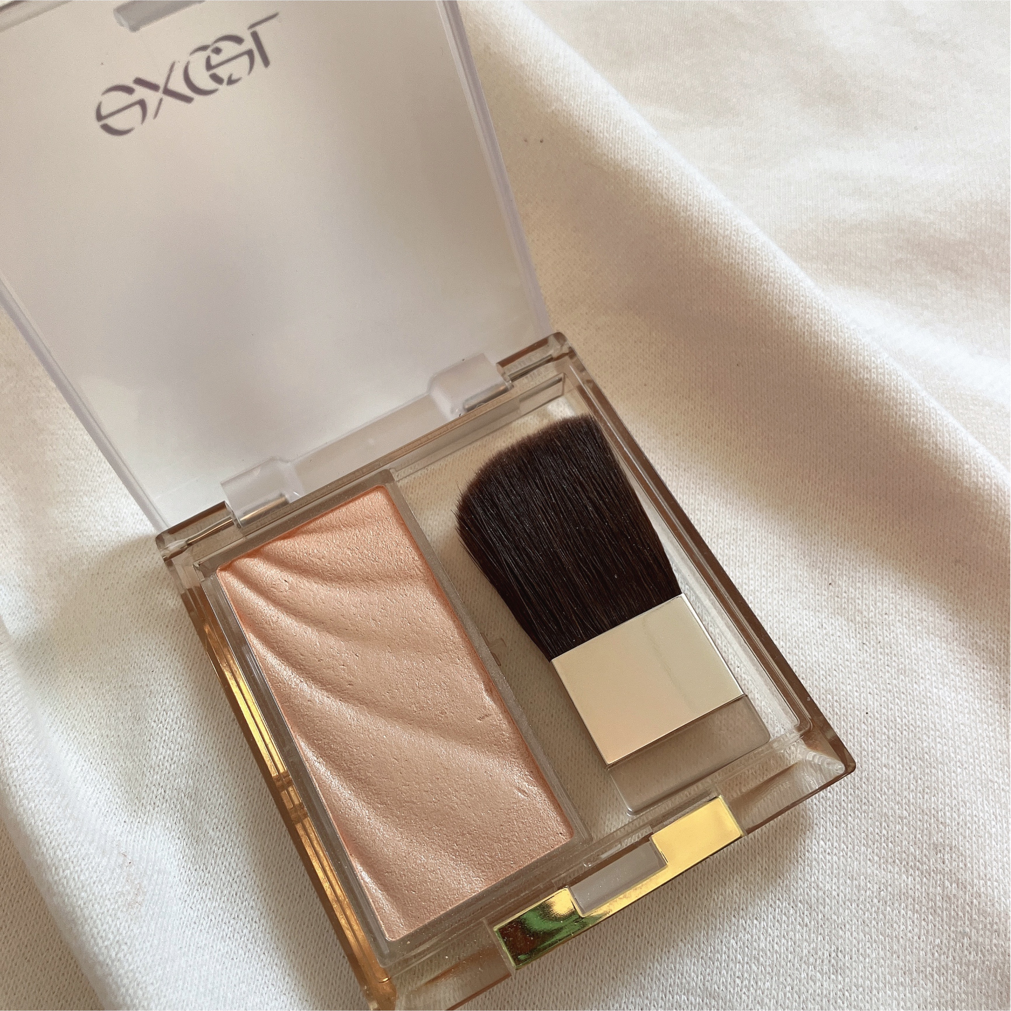 ドレープド シマーグロウ DS02 ベージュグロウ/excel/パウダーハイライトを使ったクチコミ（2枚目）