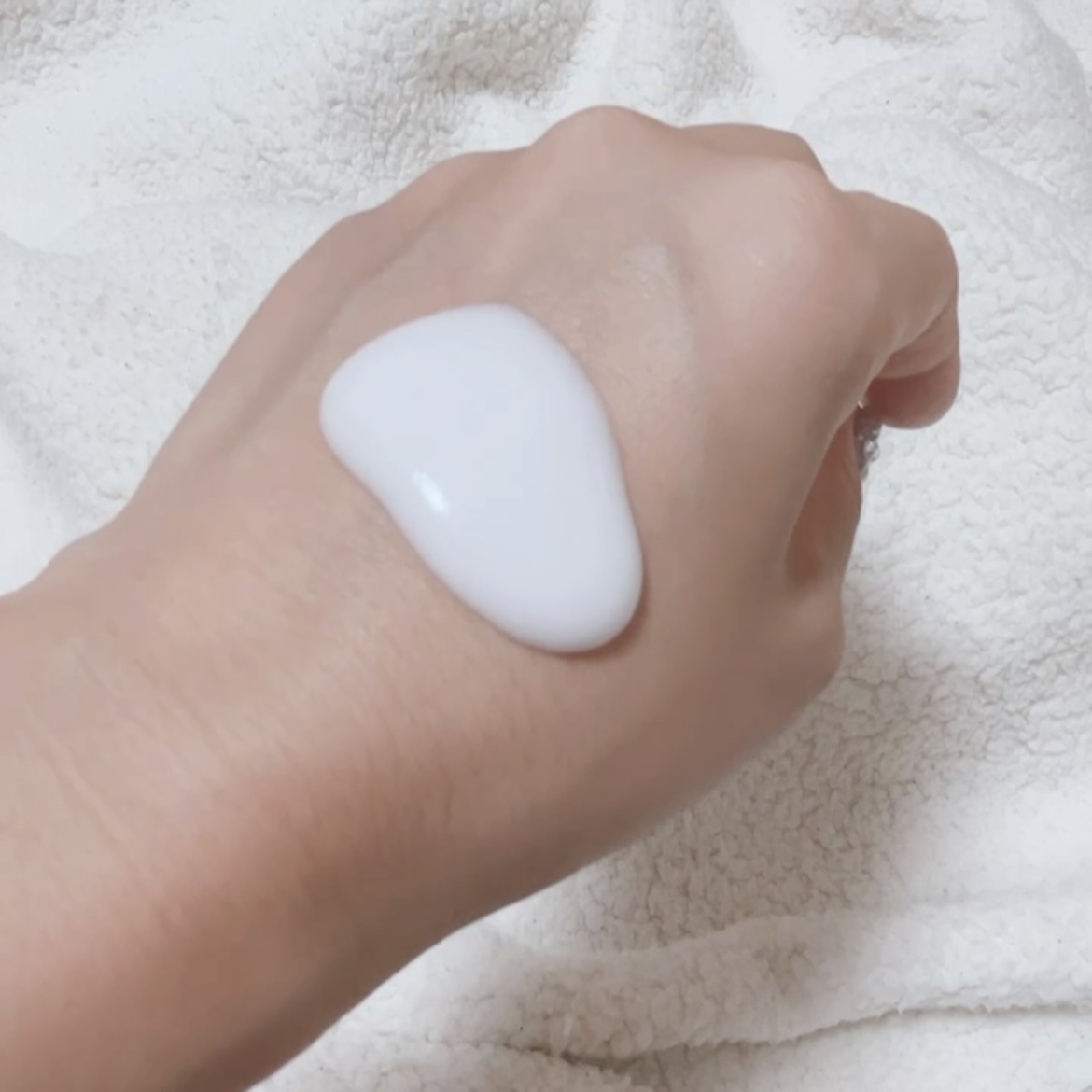 D-zone peeling gel/feme/その他スキンケアグッズを使ったクチコミ（2枚目）