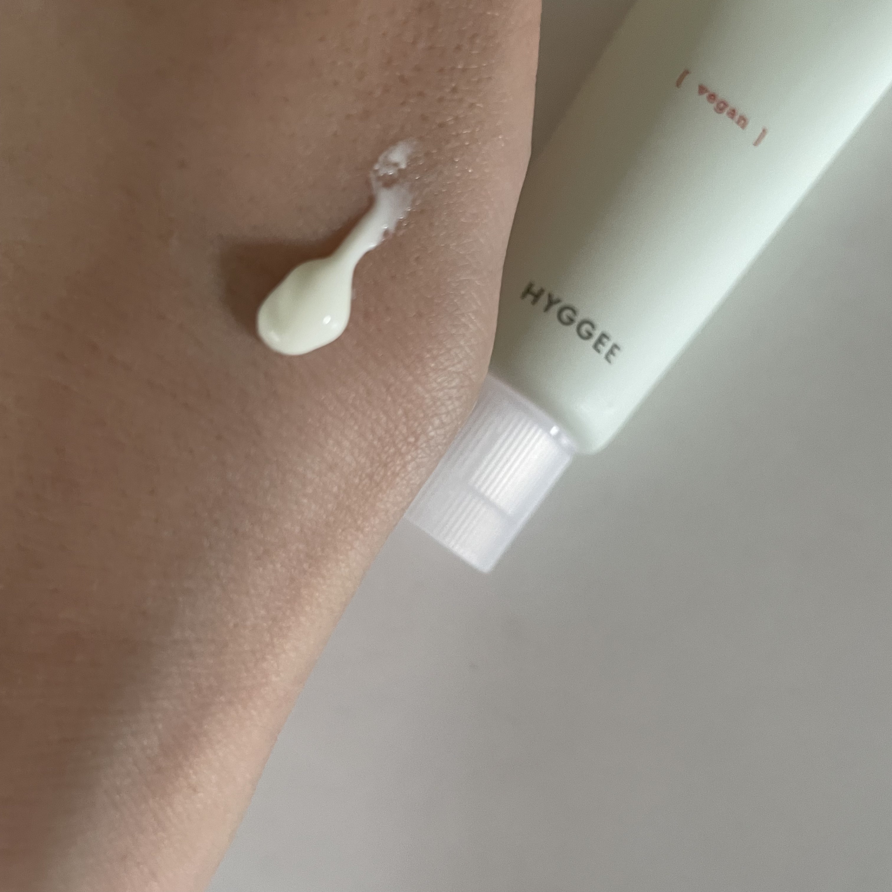 ヴィーガンサンクリーム/HYGGEE/日焼け止めクリームを使ったクチコミ（2枚目）