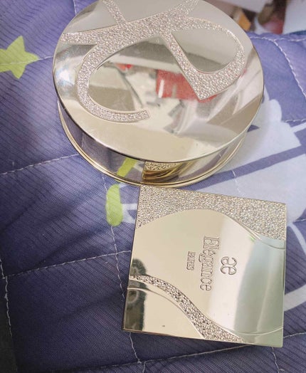 エレガンス ラ プードル オートニュアンス リクスィーズ Ⅲ/Elégance/プレストパウダーを使ったクチコミ(1枚目)