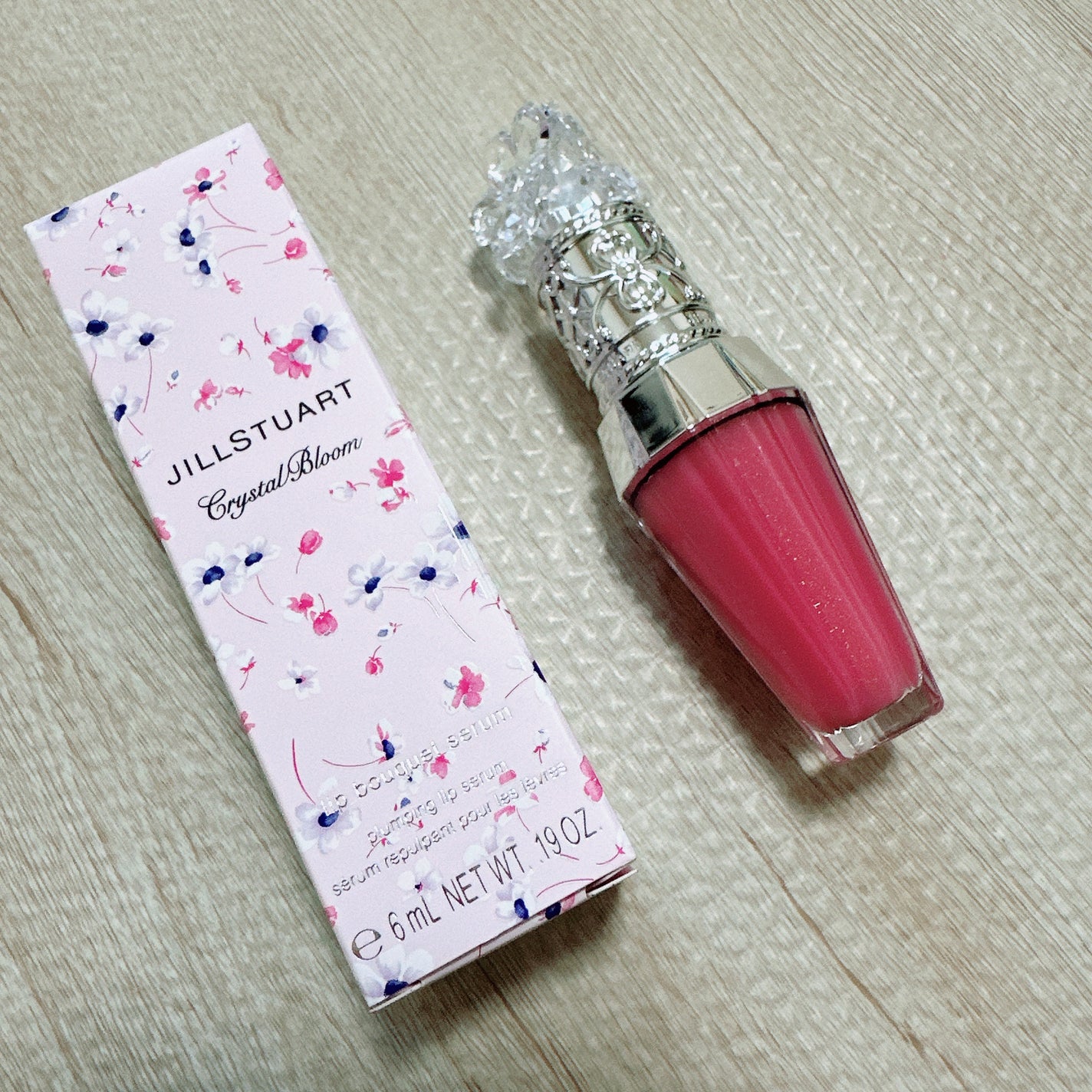 ジルスチュアート クリスタルブルーム リップブーケ セラム/JILL STUART/リッププランパーを使ったクチコミ(1枚目)