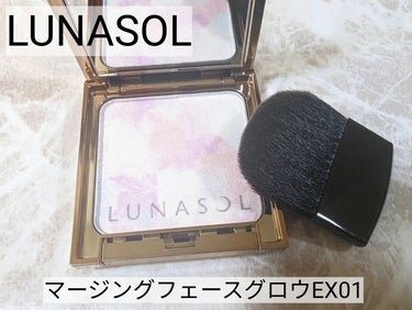 タッチャ デューイースキン クリームのクチコミ「💄今日のメイク
✔️アイシャドウ　ルナソルEX35
✔️チーク ジバンシィ14
✔️ハイライト.....」（1枚目）