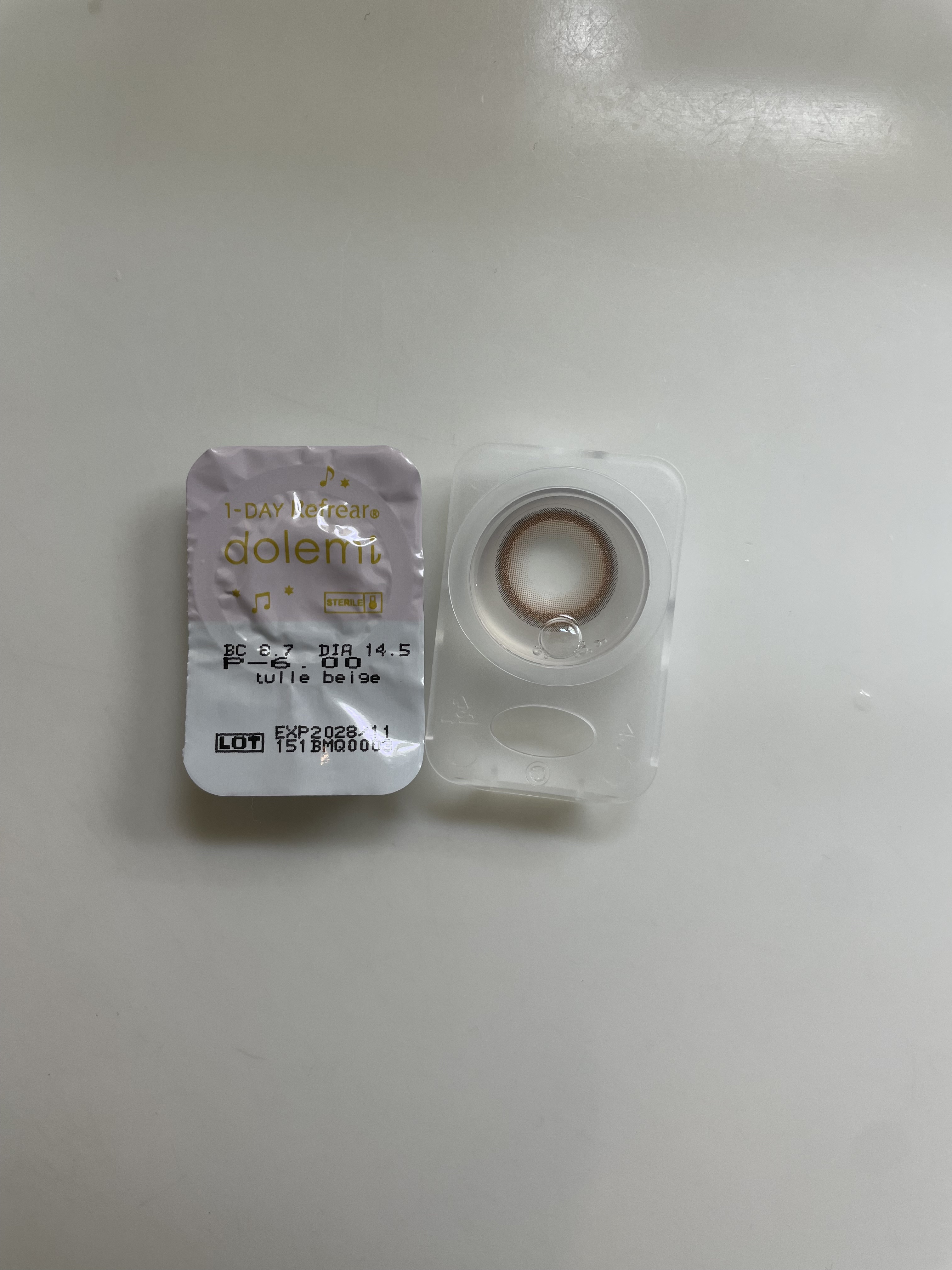 1-DAY Refrear dolemi チュールベージュ/Refrear/ワンデー（１DAY）カラコンを使ったクチコミ（1枚目）