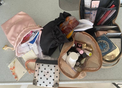 ぷぅぴぃ《紫コス部💜💗》 on LIPS 「リビングにある私のコスメ収納1部⭐️#RUさまからのリクエスト..」(6枚目)