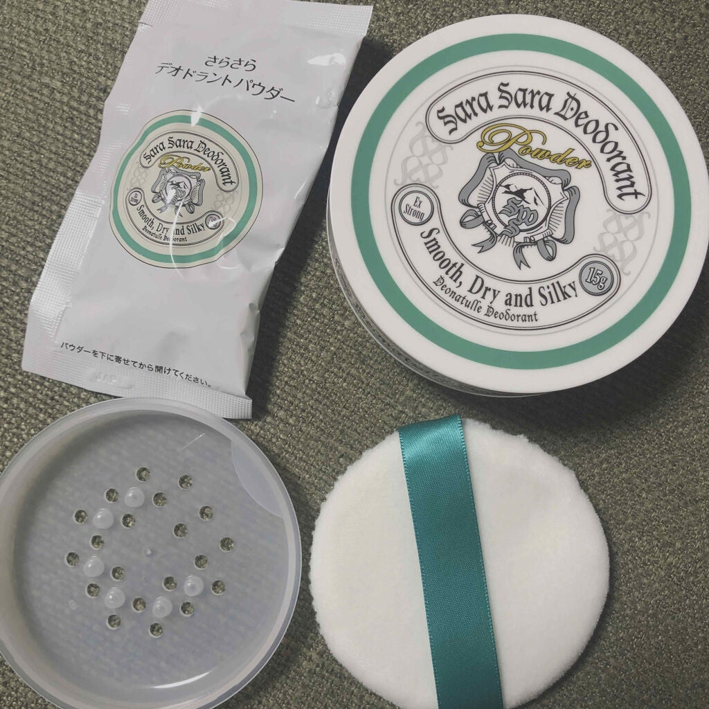 薬用さらさらデオドラントパウダー/デオナチュレ/デオドラント・制汗剤を使ったクチコミ(2枚目)