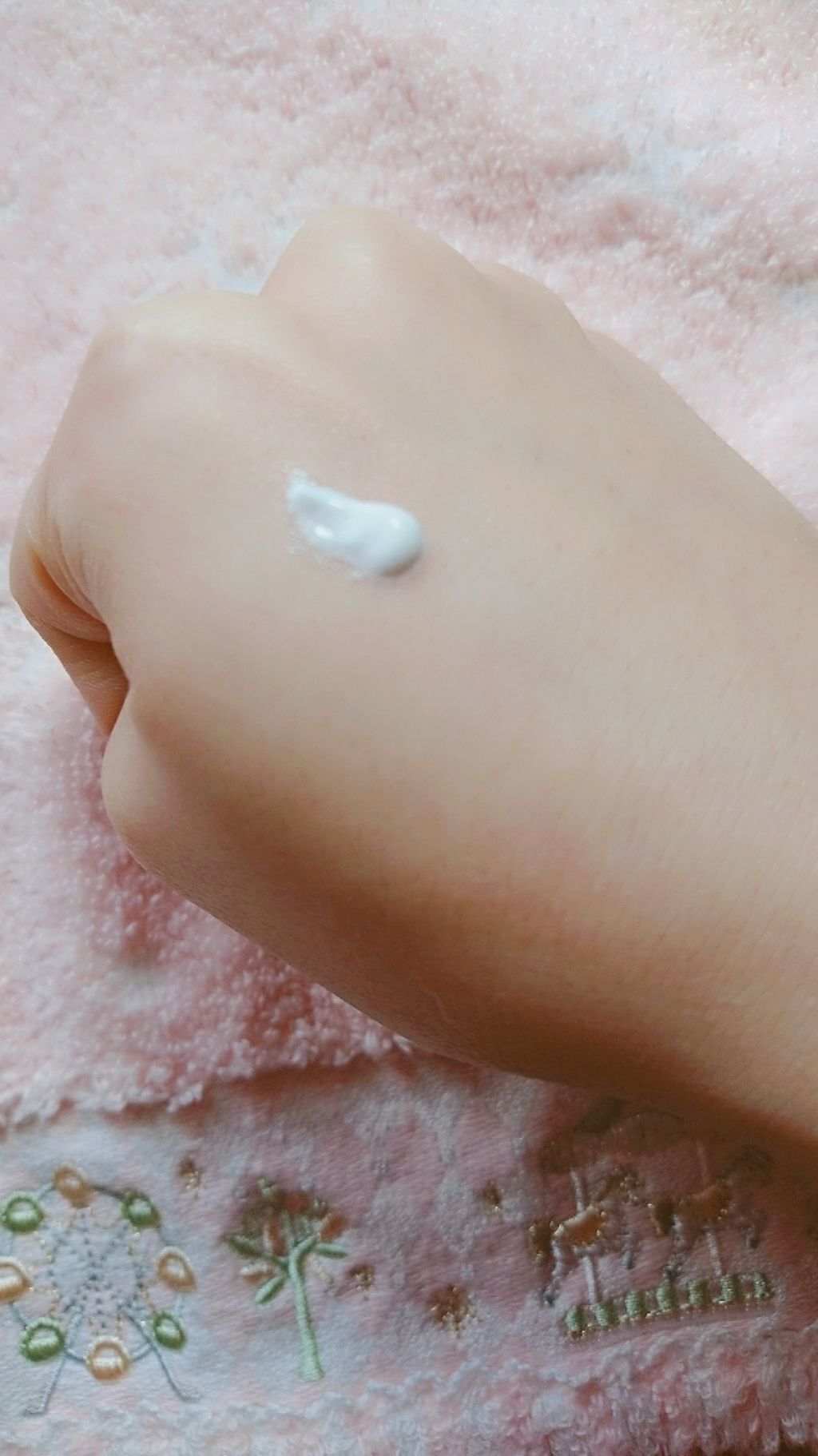 ミルク ブラー クリーム/PERIPERA/化粧下地を使ったクチコミ(2枚目)