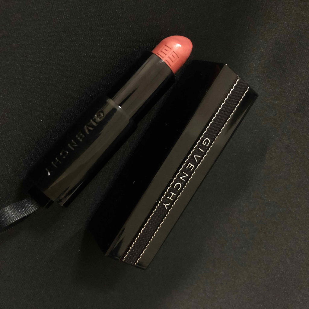 ルージュ・アンテルディ/GIVENCHY/口紅を使ったクチコミ（1枚目）