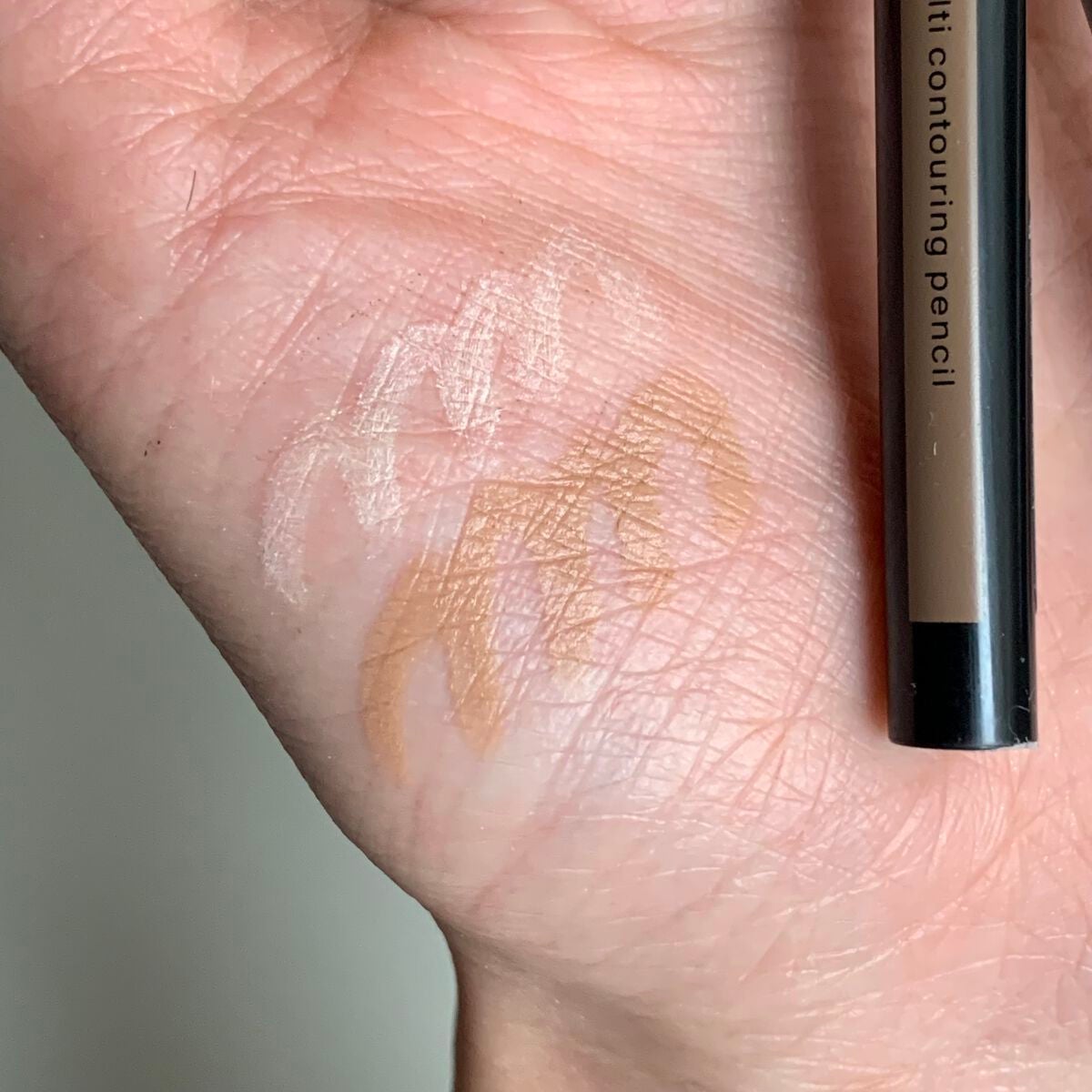 マルチコントゥアペンシル/KATE/スティックアイシャドウを使ったクチコミ(5枚目)