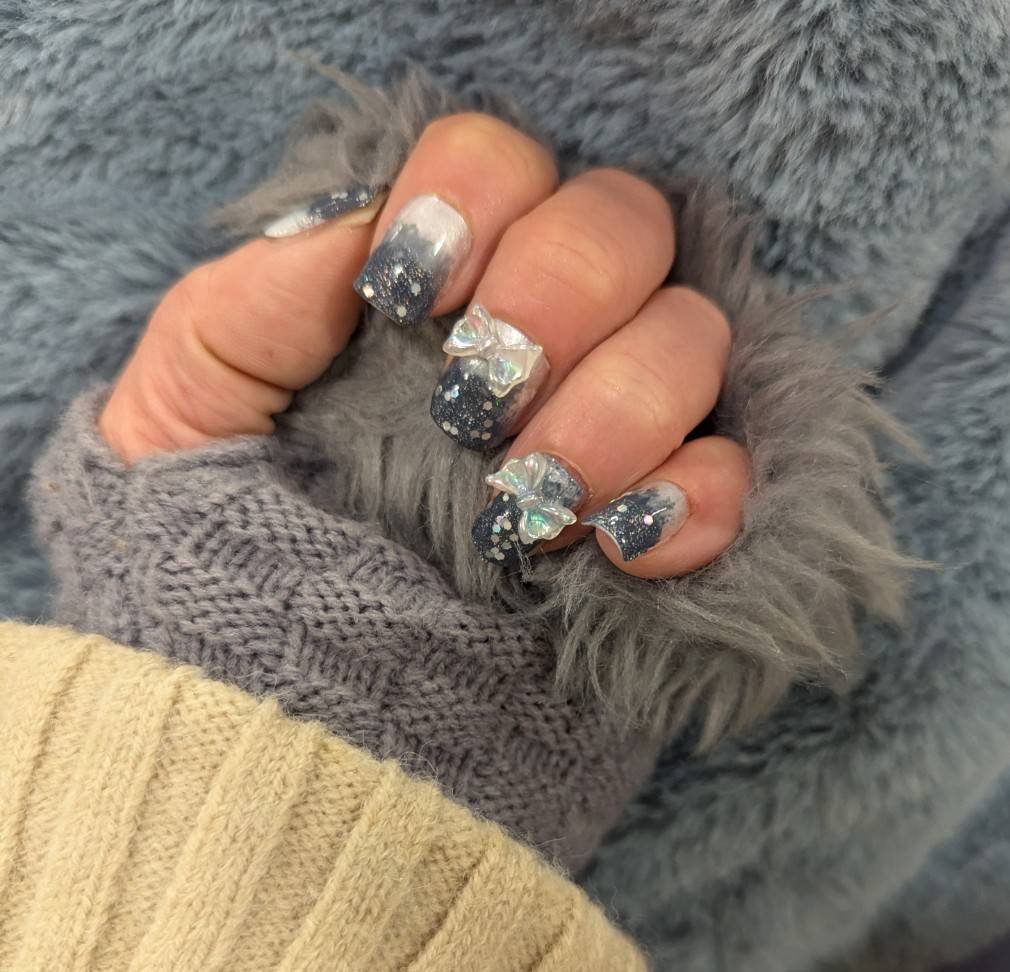 ネイルホリック Flower Layered color BL935 アヤメ/ネイルホリック/マニキュアを使ったクチコミ（1枚目）