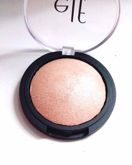 ベイクドハイライター/e.l.f. Cosmetics/パウダーハイライトを使ったクチコミ(2枚目)