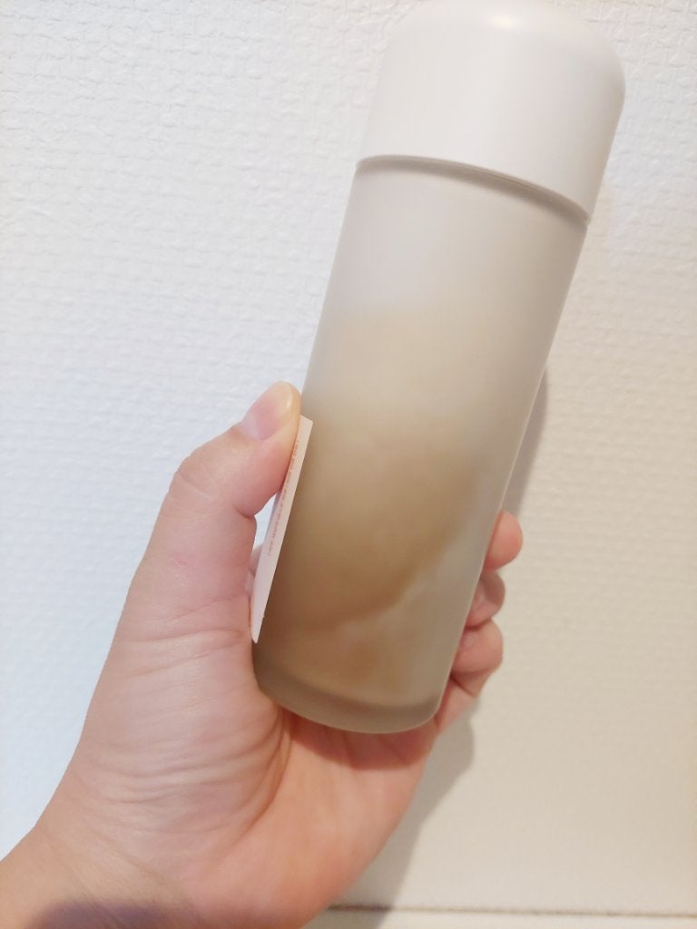 puni on LIPS 「クリームのような油分層とコンブチャの澄んだ水分層を混せて使用す..」(2枚目)