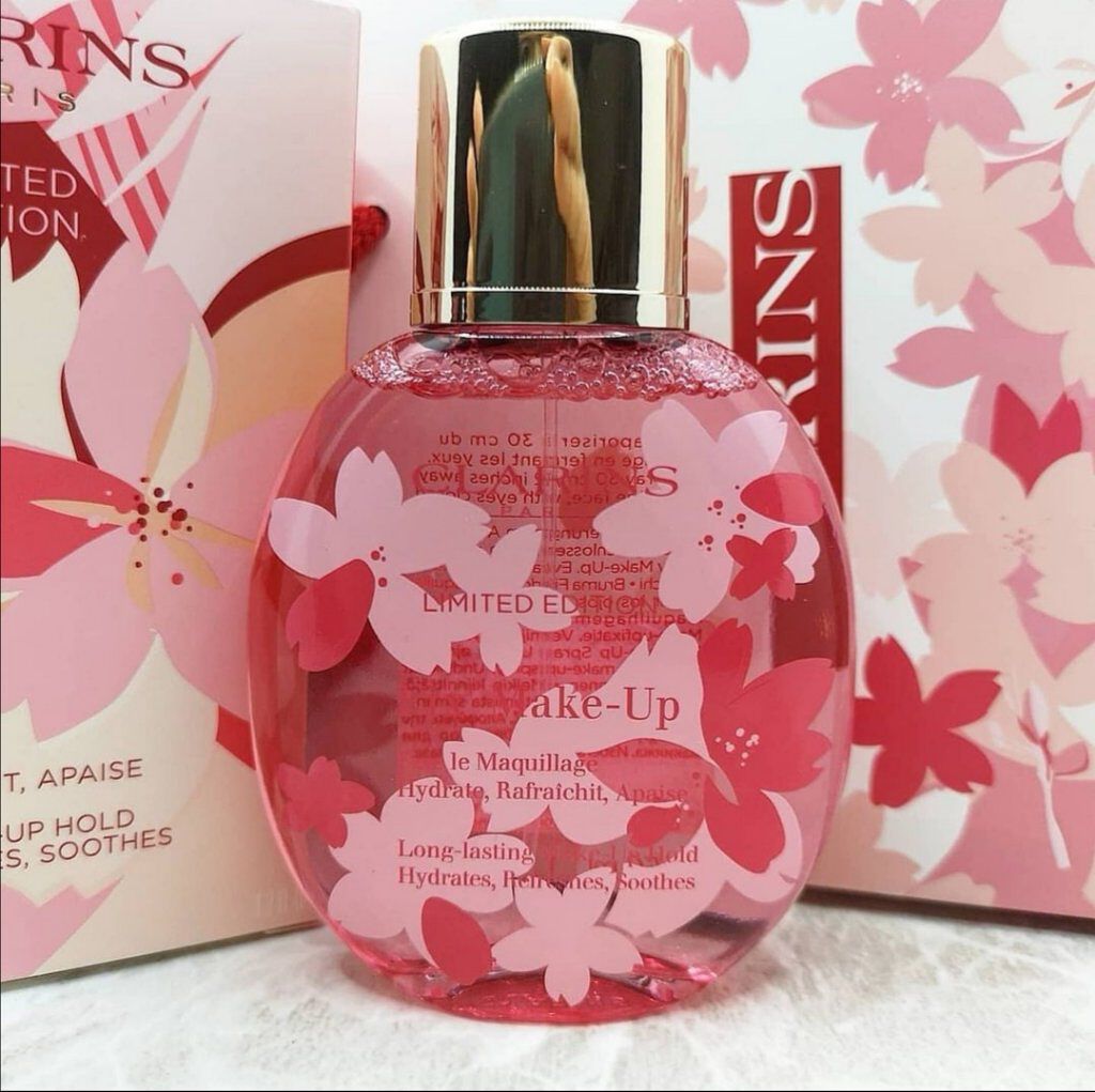 フィックス メイクアップ サクラ/CLARINS/ミスト状化粧水を使ったクチコミ(9枚目)