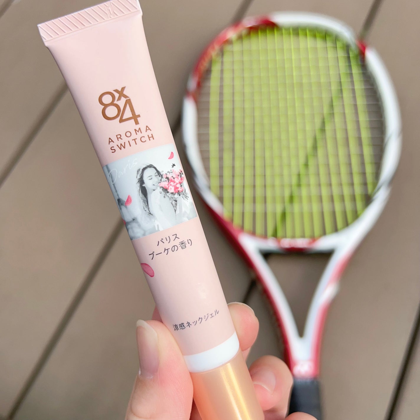 8x4 アロマスイッチ 涼感ネックジェル パリスブーケの香り/8x4/デオドラント・制汗剤を使ったクチコミ(4枚目)