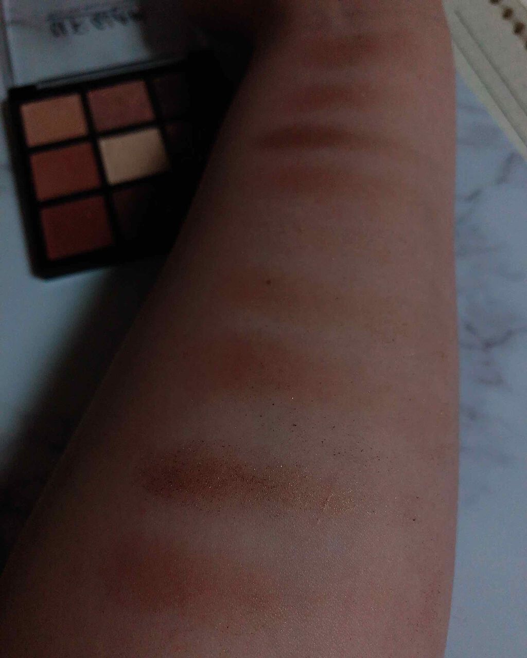 UR GLAM　BLOOMING EYE COLOR PALETTE/U R GLAM/アイシャドウパレットを使ったクチコミ（2枚目）