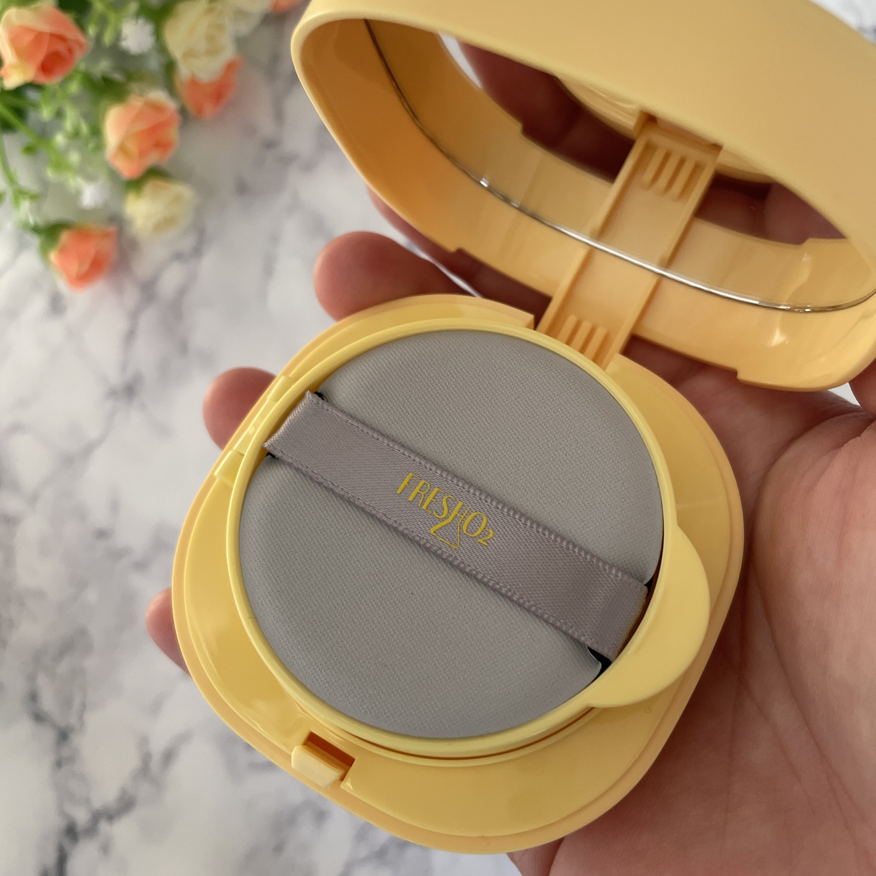 クラウドオールウェイズオン クッションファンデ ーション/FRESHO2/クッションファンデーションを使ったクチコミ（2枚目）