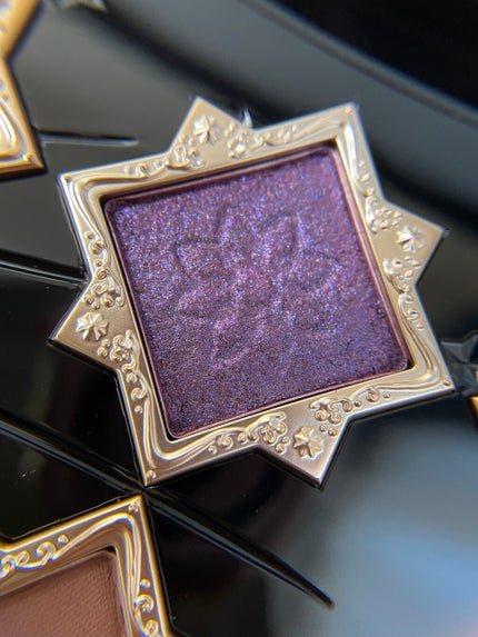 フラワーノーズ ダークエンジェル/ブリリアントプラス/アイシャドウパレットを使ったクチコミ(7枚目)