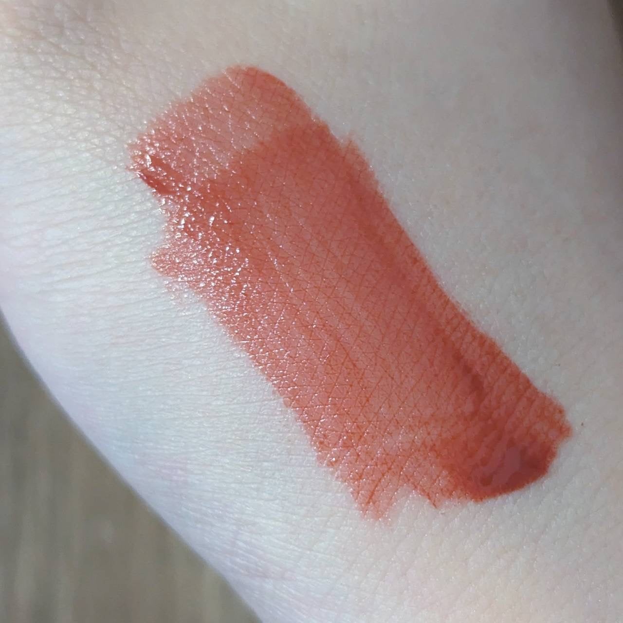 リキッドティントリップ/パラドゥ/リップティントを使ったクチコミ(2枚目)