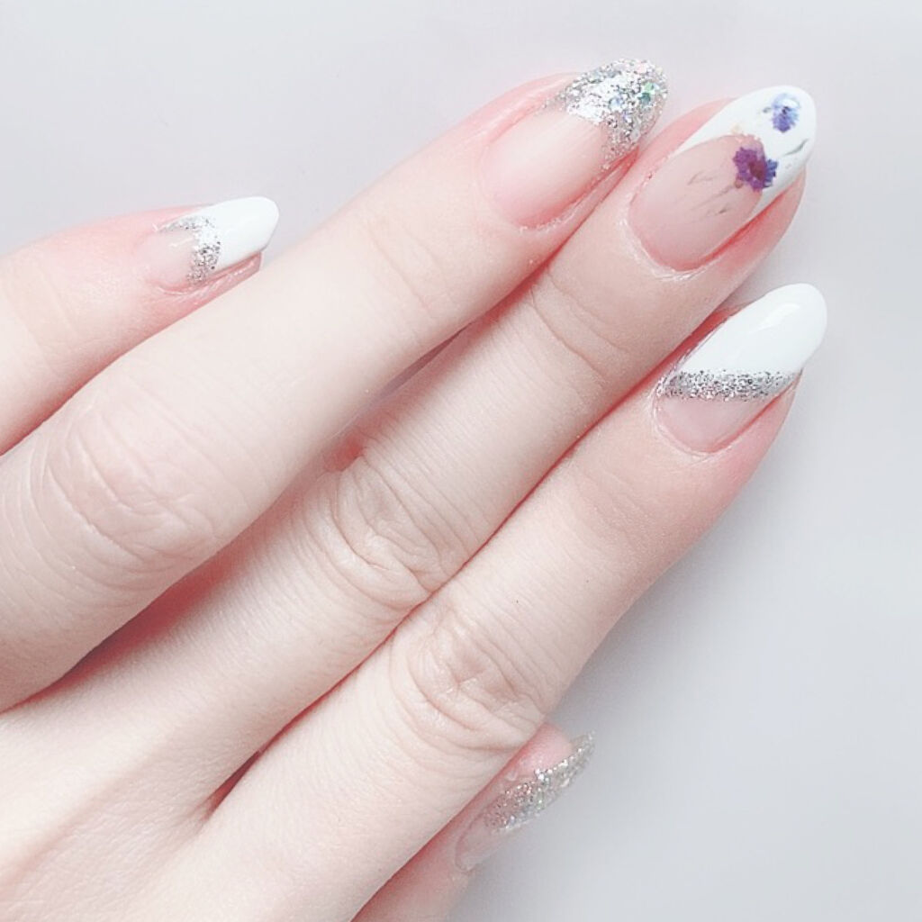 ネイル エナメル 細筆タイプ 013 ホワイト（細筆）/ちふれ/マニキュアを使ったクチコミ（2枚目）