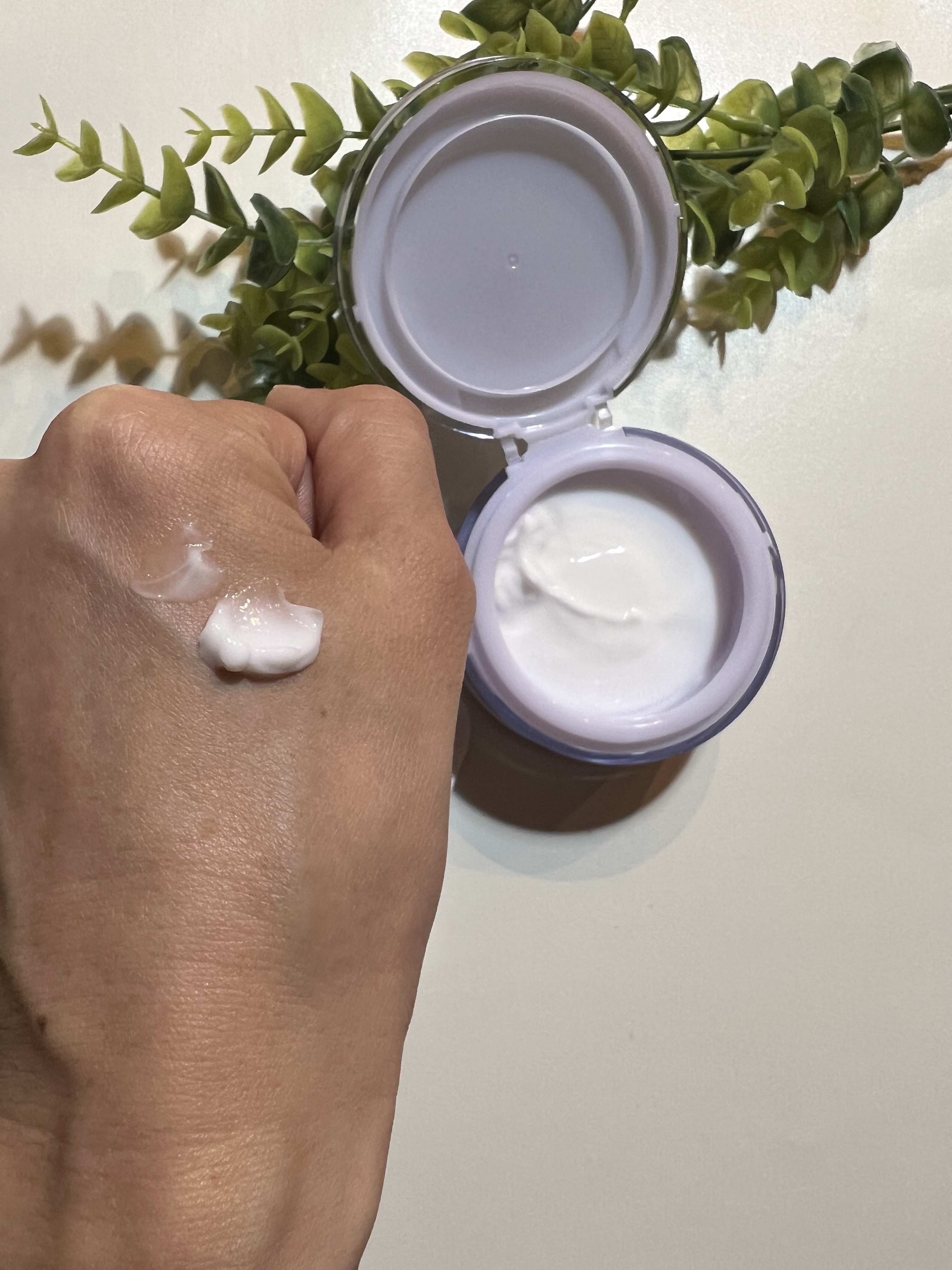 プレミアホワイト オールインワン/CANADEL/オールインワン化粧品を使ったクチコミ（3枚目）