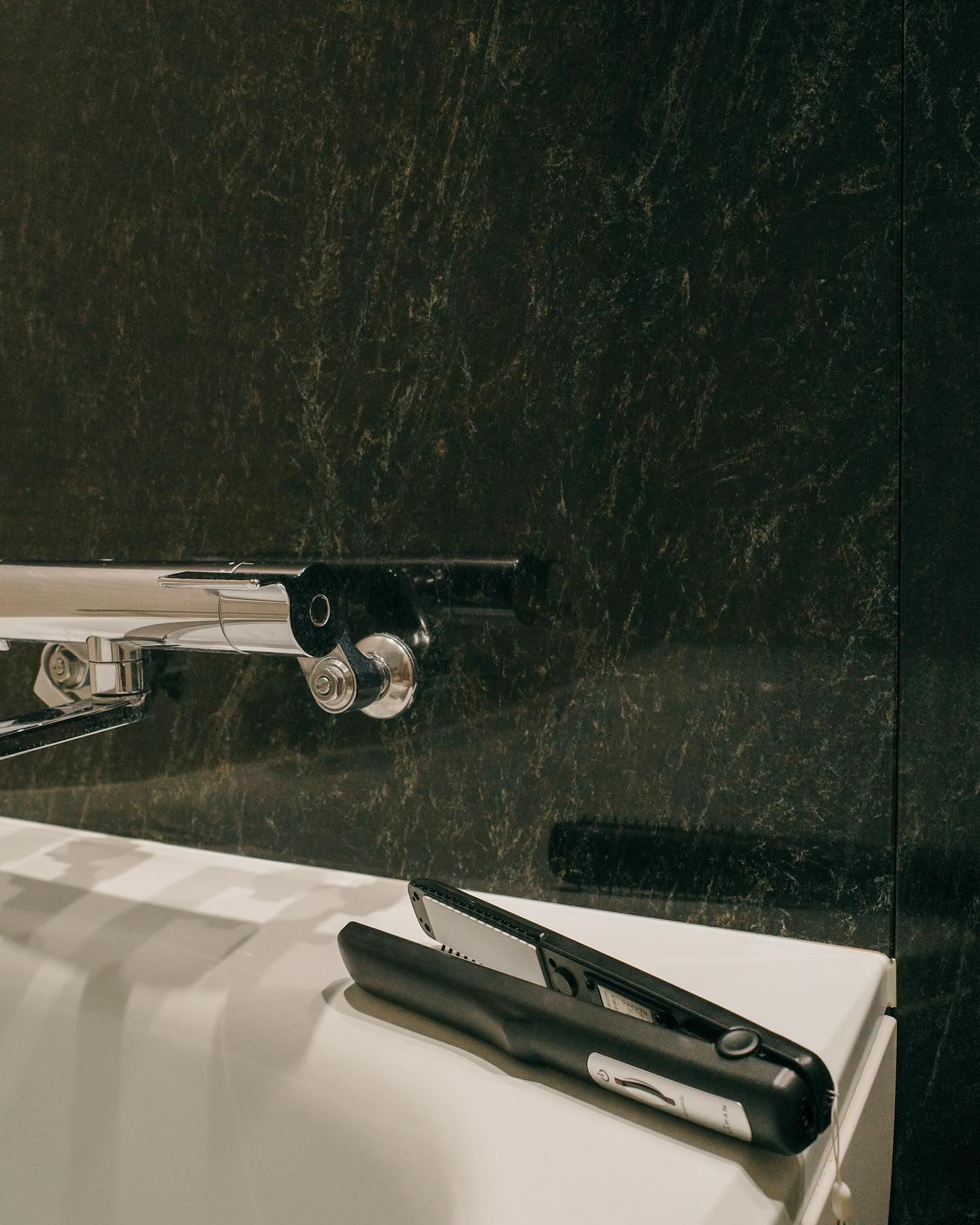 超音波トリートメント シャインプロ/YA-MAN TOKYO JAPAN/その他ヘアアイロンを使ったクチコミ（3枚目）