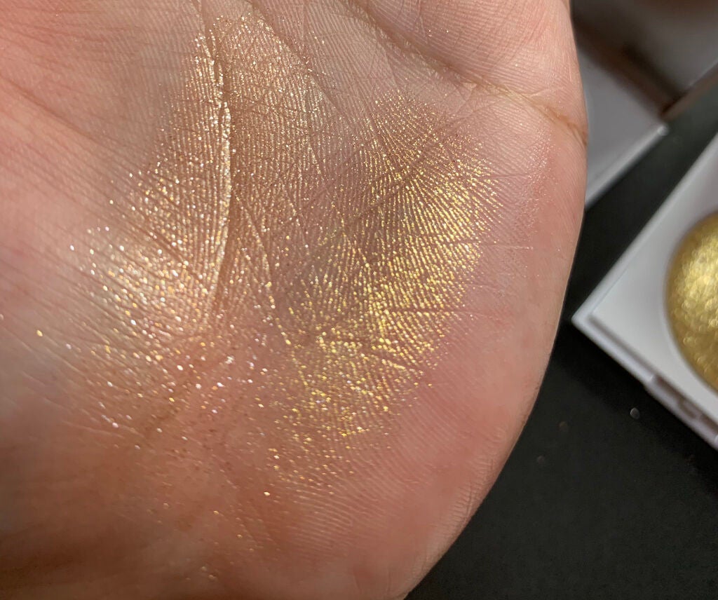 MASTER CRYSTAL REFLECTOR/MAKEUP BY MARIO/パウダーハイライトを使ったクチコミ(1枚目)