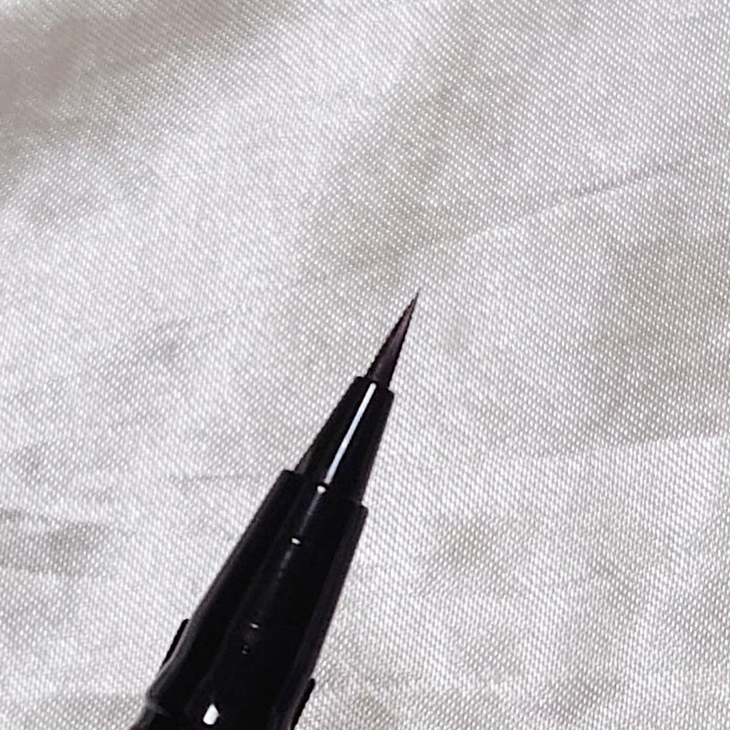 スーパーシャープライナーEX4.0/KATE/リキッドアイライナーを使ったクチコミ(3枚目)