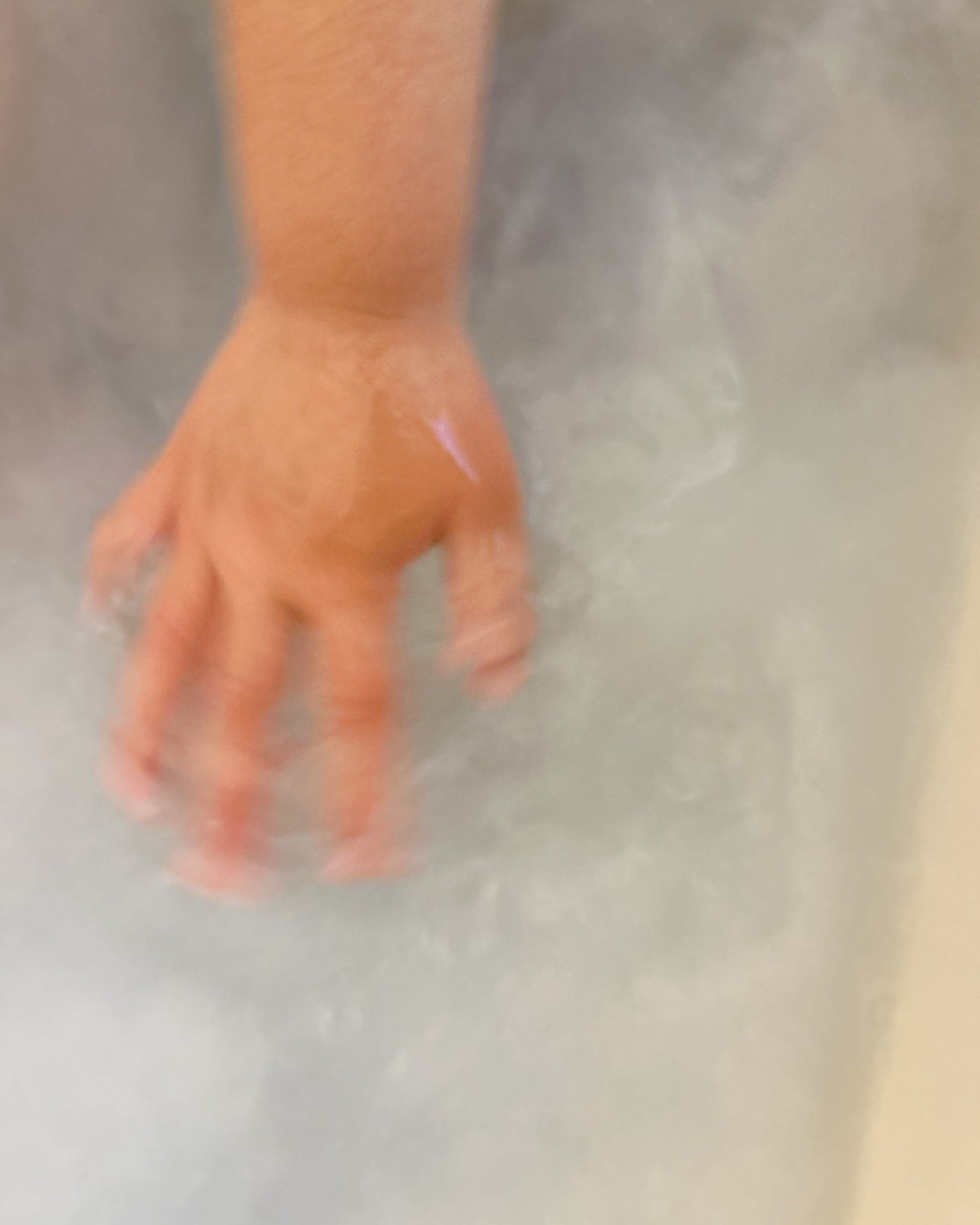 角層まで浸透する うるおいバスミルク ほのかでパウダリーな香り/ビオレu/保湿系入浴剤を使ったクチコミ(2枚目)