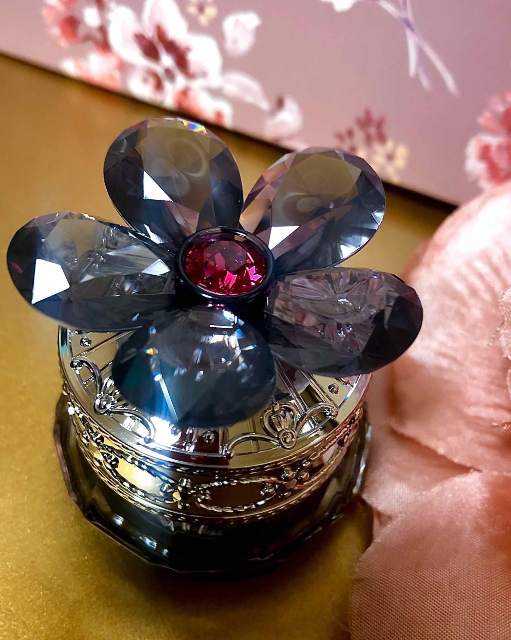 ジルスチュアート クリスタルブルーム ジェリービジュー/JILL STUART/ジェル・クリームアイシャドウを使ったクチコミ(1枚目)