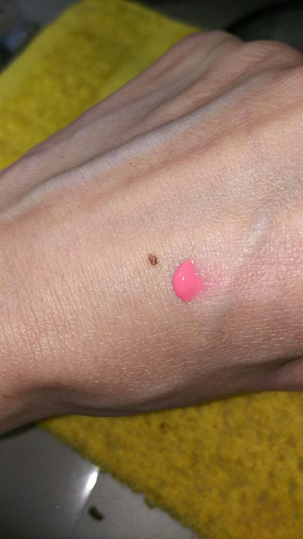 カラフルドローイング ウォーターカラーチーク/ETUDE/リキッドチークを使ったクチコミ(3枚目)