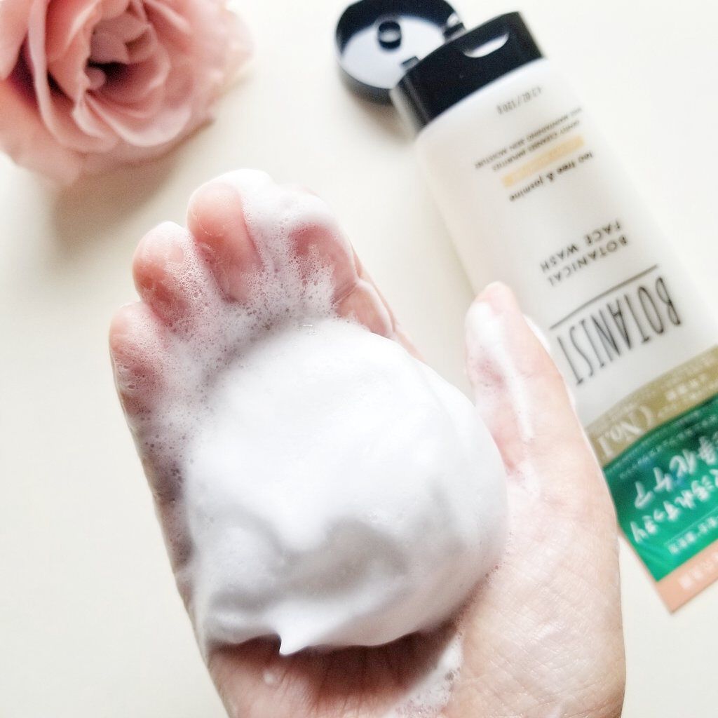 ボタニカルフェイスウォッシュ デューイーモイスチャー/BOTANIST/洗顔フォームを使ったクチコミ（3枚目）