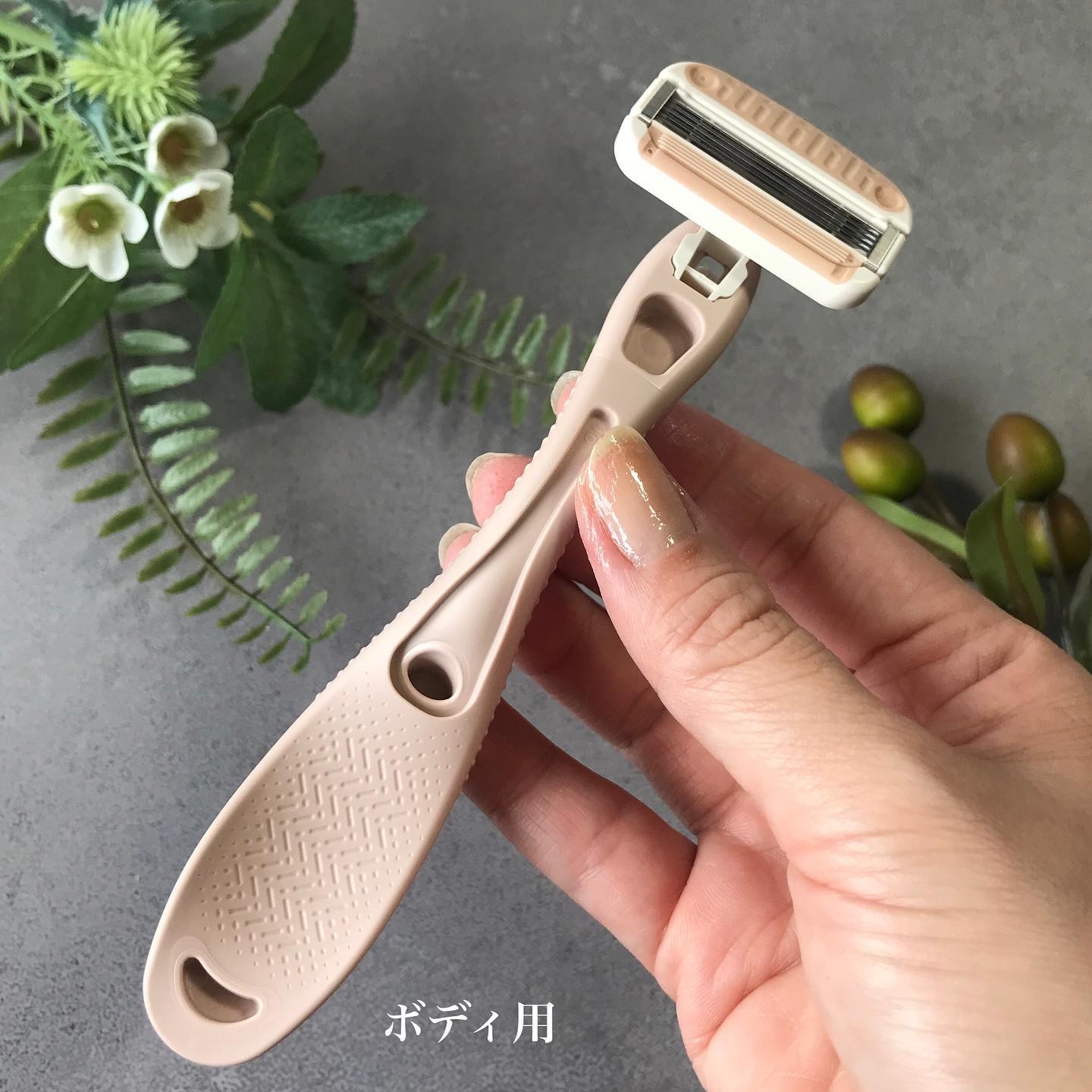 miness ボディ用カミソリ 替刃2個付/貝印/シェーバーを使ったクチコミ（3枚目）