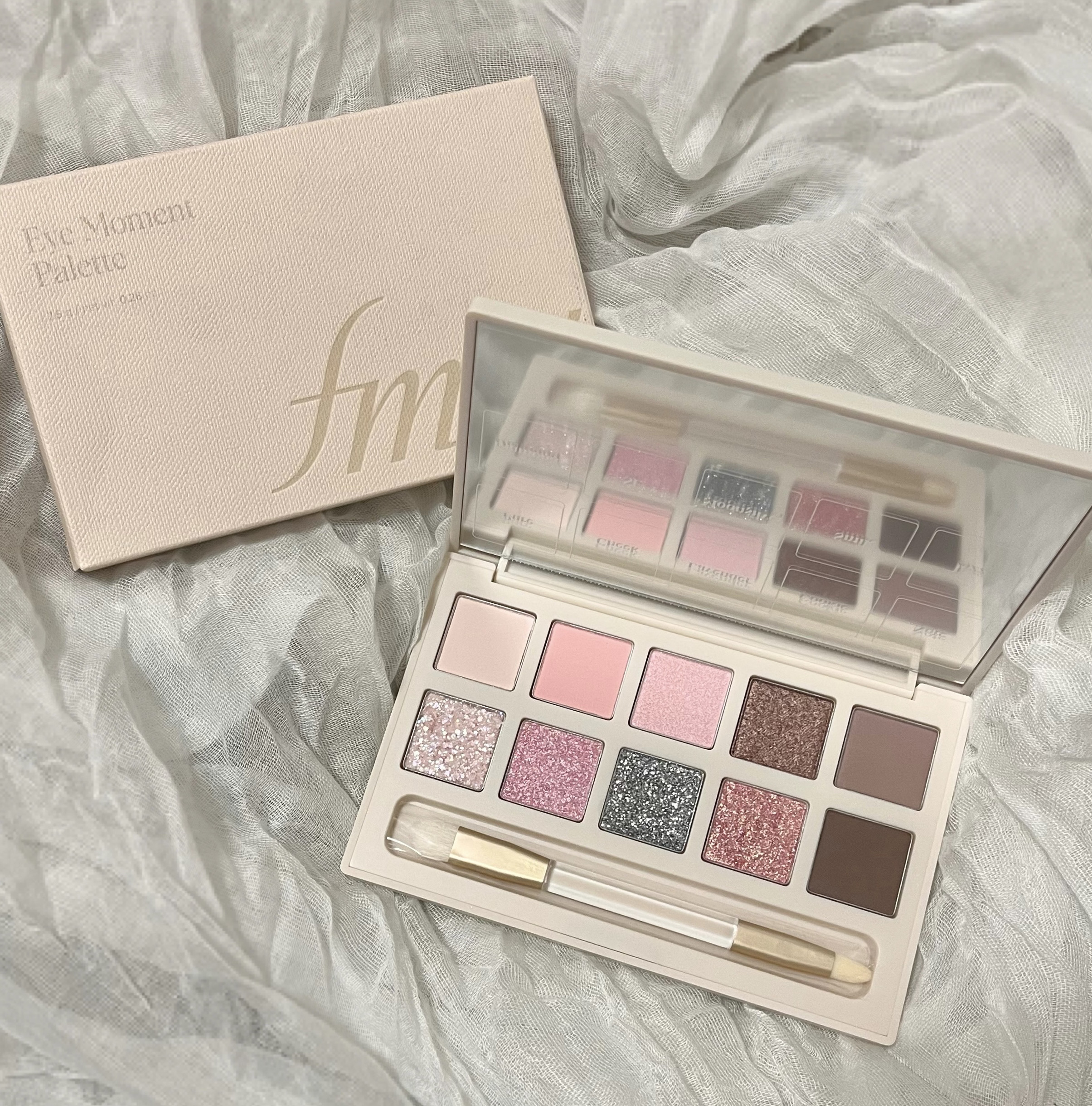 アイモーメント10色パレット 8g/THE FACE SHOP/アイシャドウパレットを使ったクチコミ（3枚目）