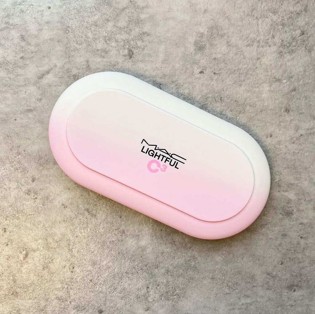 ライトフル C３ ナチュラル シルク パウダーファンデーション/M・A・C/パウダーファンデーションを使ったクチコミ（2枚目）