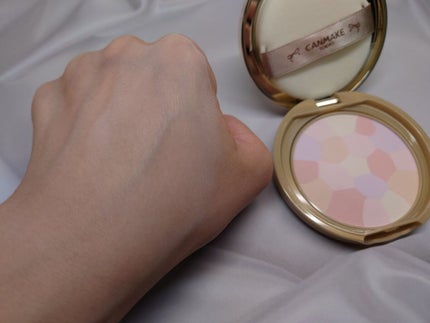 マシュマロフィニッシュパウダー ~Abloom~/キャンメイク/プレストパウダーを使ったクチコミ(4枚目)