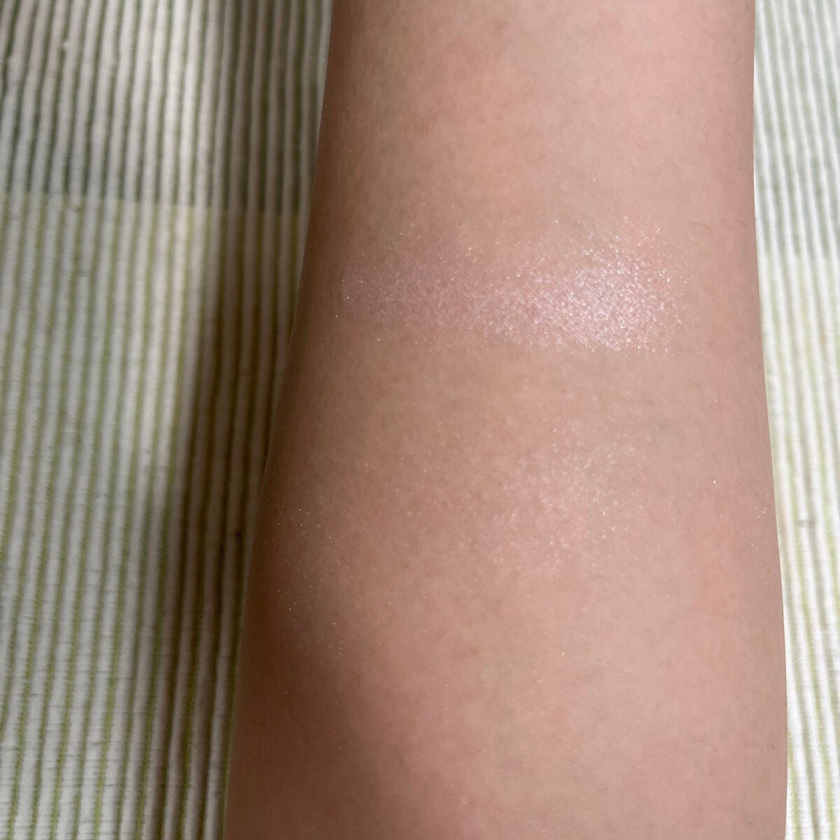 トーンアップアイシャドウ/CEZANNE/アイシャドウパレットを使ったクチコミ(6枚目)