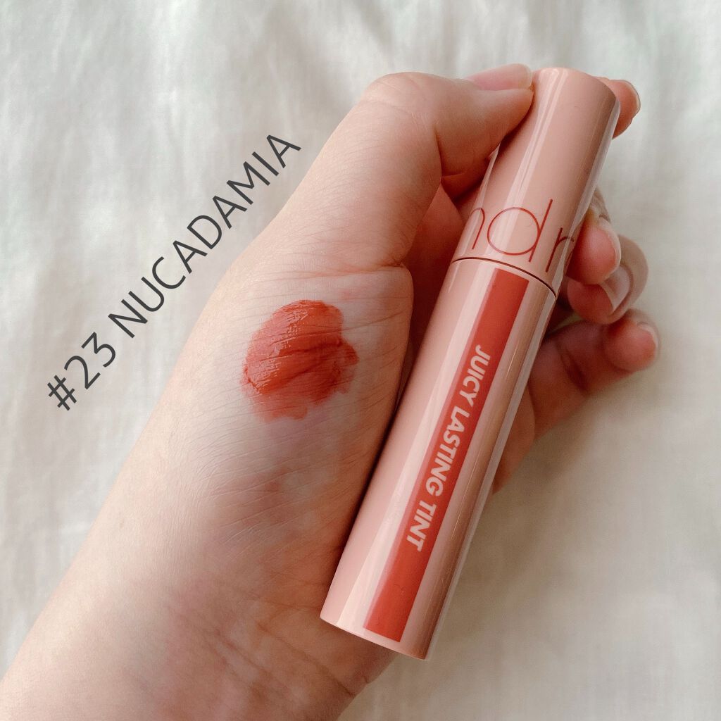 ジューシーラスティングティント/rom&nd/リップティントを使ったクチコミ(2枚目)