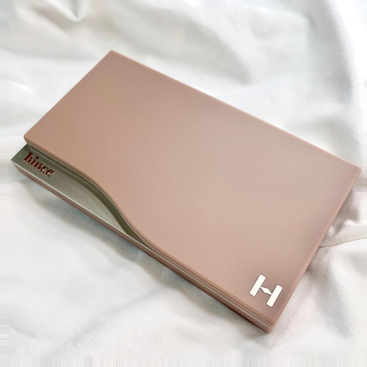 ニューデップスアイシャドウパレット/hince/アイシャドウパレットを使ったクチコミ(5枚目)