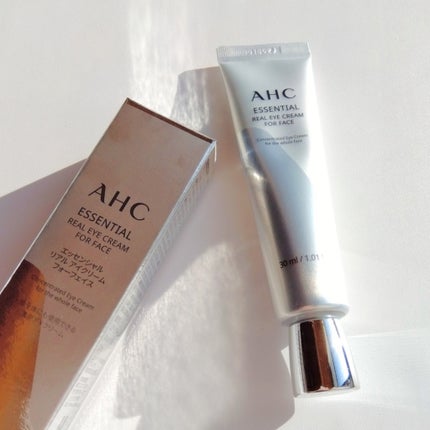 エッセンシャル リアル アイクリーム フォーフェイス/AHC/アイケア・アイクリームを使ったクチコミ(1枚目)