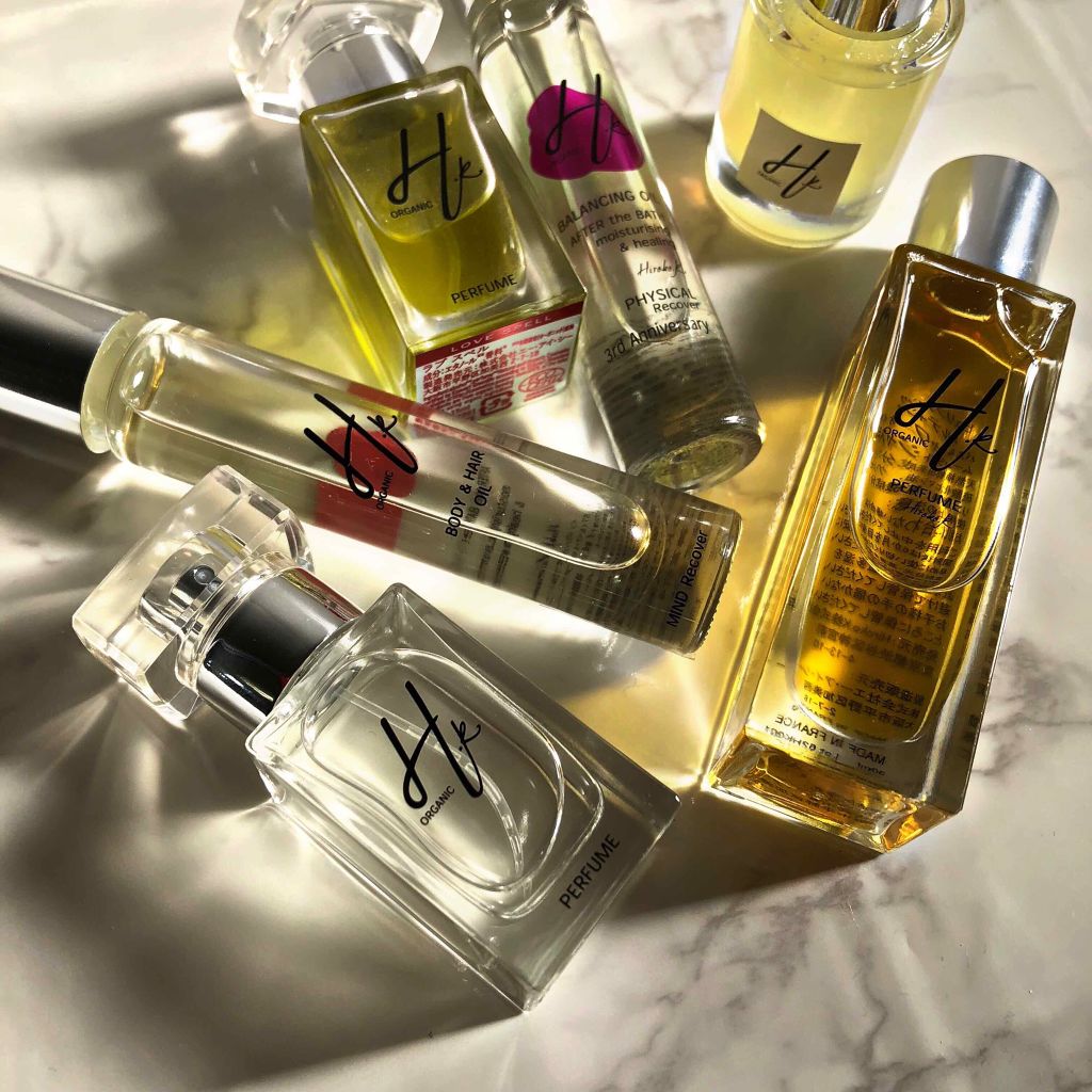 りお【美容好き元会社員】 on LIPS 「はまると凝り性なB型なので一気に増えた#ヒロコケイ今まで香る肌..」(1枚目)