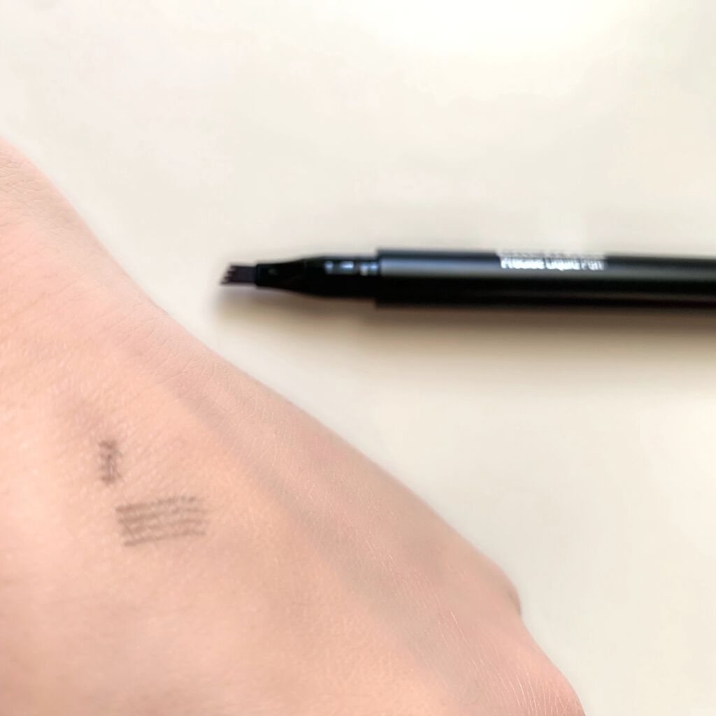 ブロウインク リキッドペン NB-1 ナチュラルブラウン/MAYBELLINE NEW YORK/リキッドアイブロウを使ったクチコミ（3枚目）