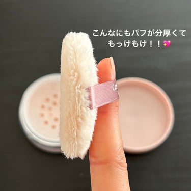 キャンメイク シルキールースモイストパウダーのクチコミ「今回は私が毎日使っているプチプラパウダーを
ご紹介します！！



🌷キャンメイクシルキールー.....」（3枚目）