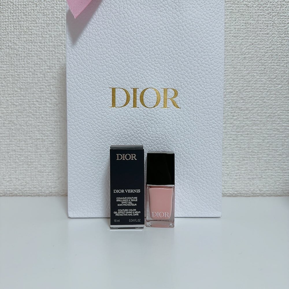 ディオール ヴェルニ/Dior/マニキュアを使ったクチコミ(2枚目)