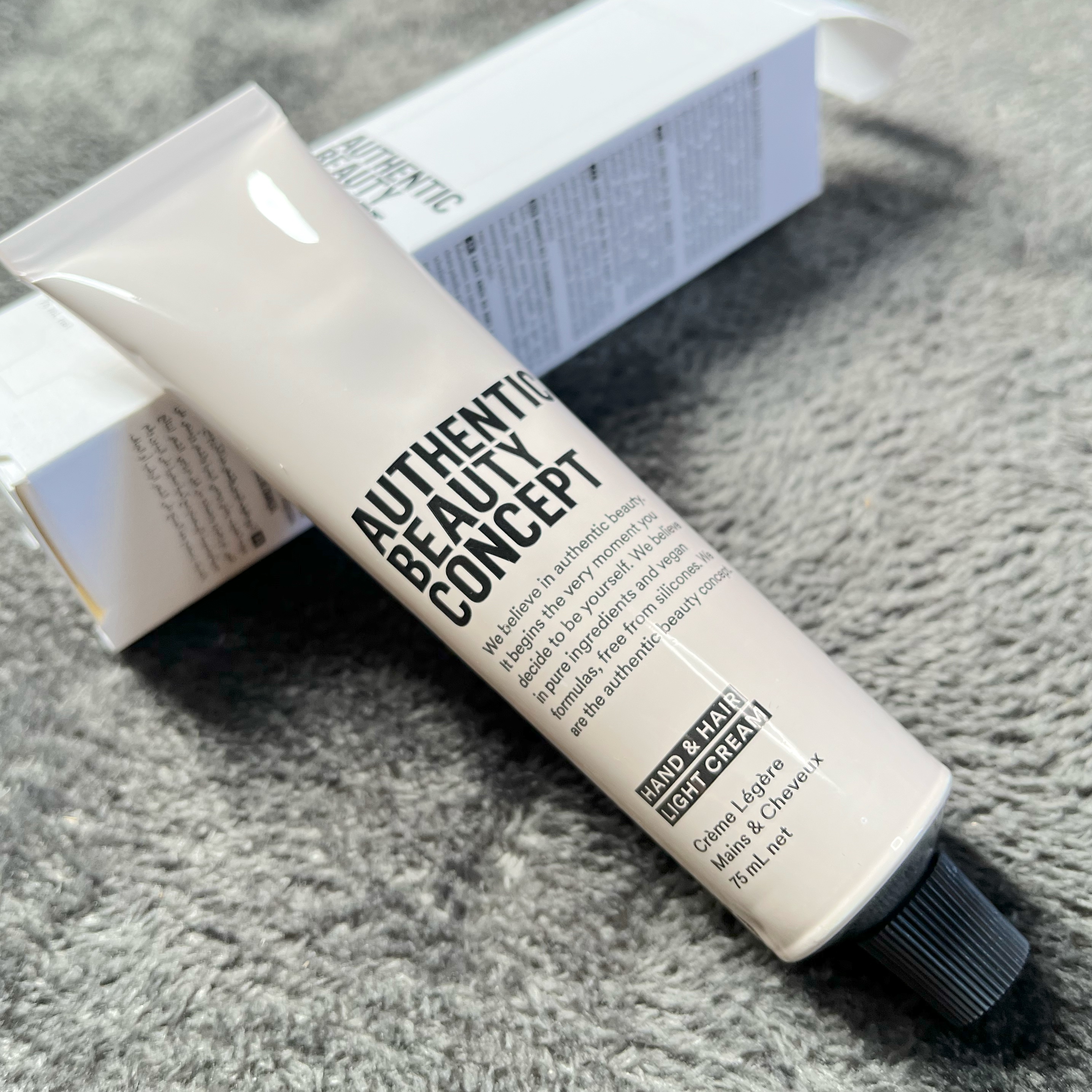 ハンド＆ヘア ライトセラム/AUTHENTIC BEAUTY CONCEPT/ハンドクリームを使ったクチコミ（1枚目）
