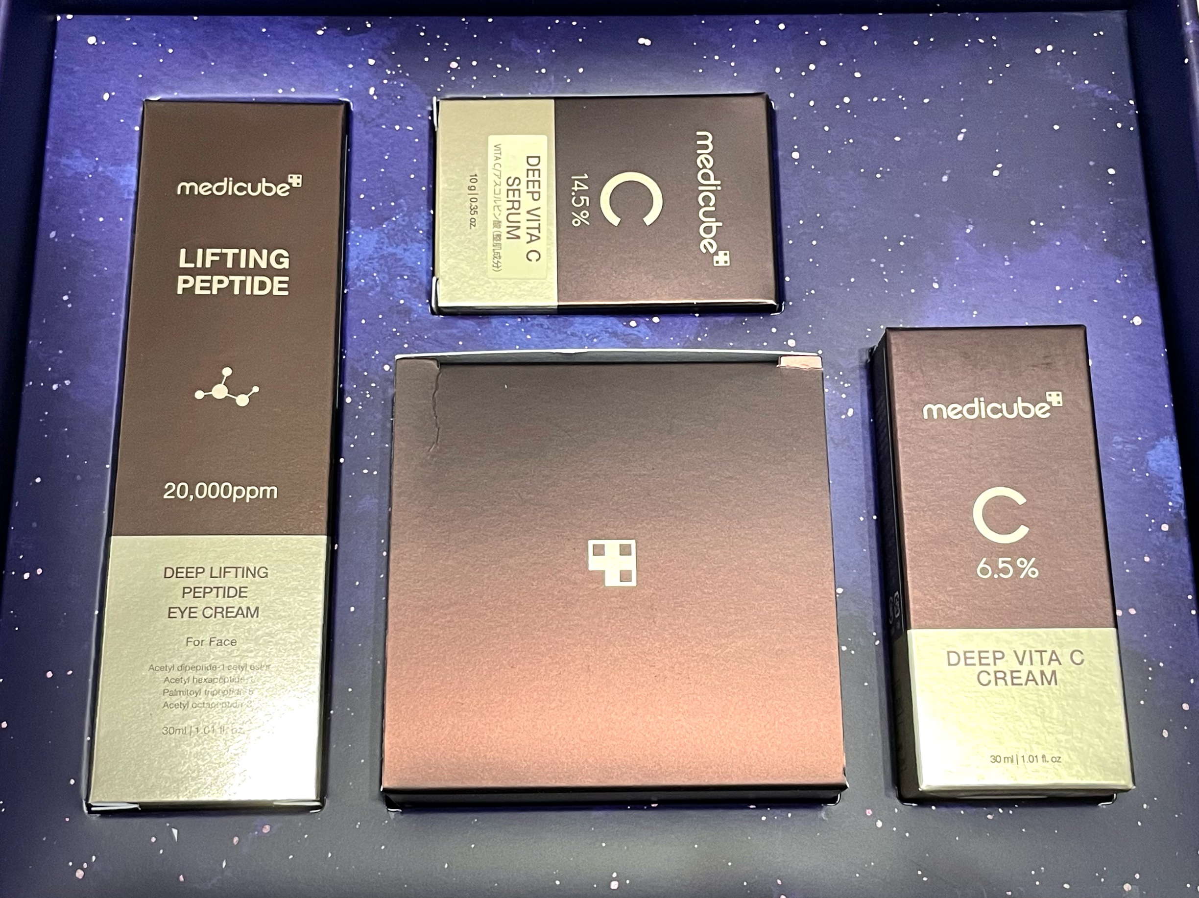 ディープリフティングアイクリーム/MEDICUBE/その他スキンケアを使ったクチコミ（2枚目）