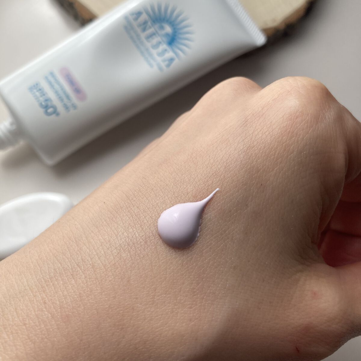 ブライトニングUV ジェル N/アネッサ/化粧下地を使ったクチコミ（2枚目）