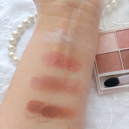 シルキースフレアイズ/キャンメイク/アイシャドウパレットを使ったクチコミ(3枚目)