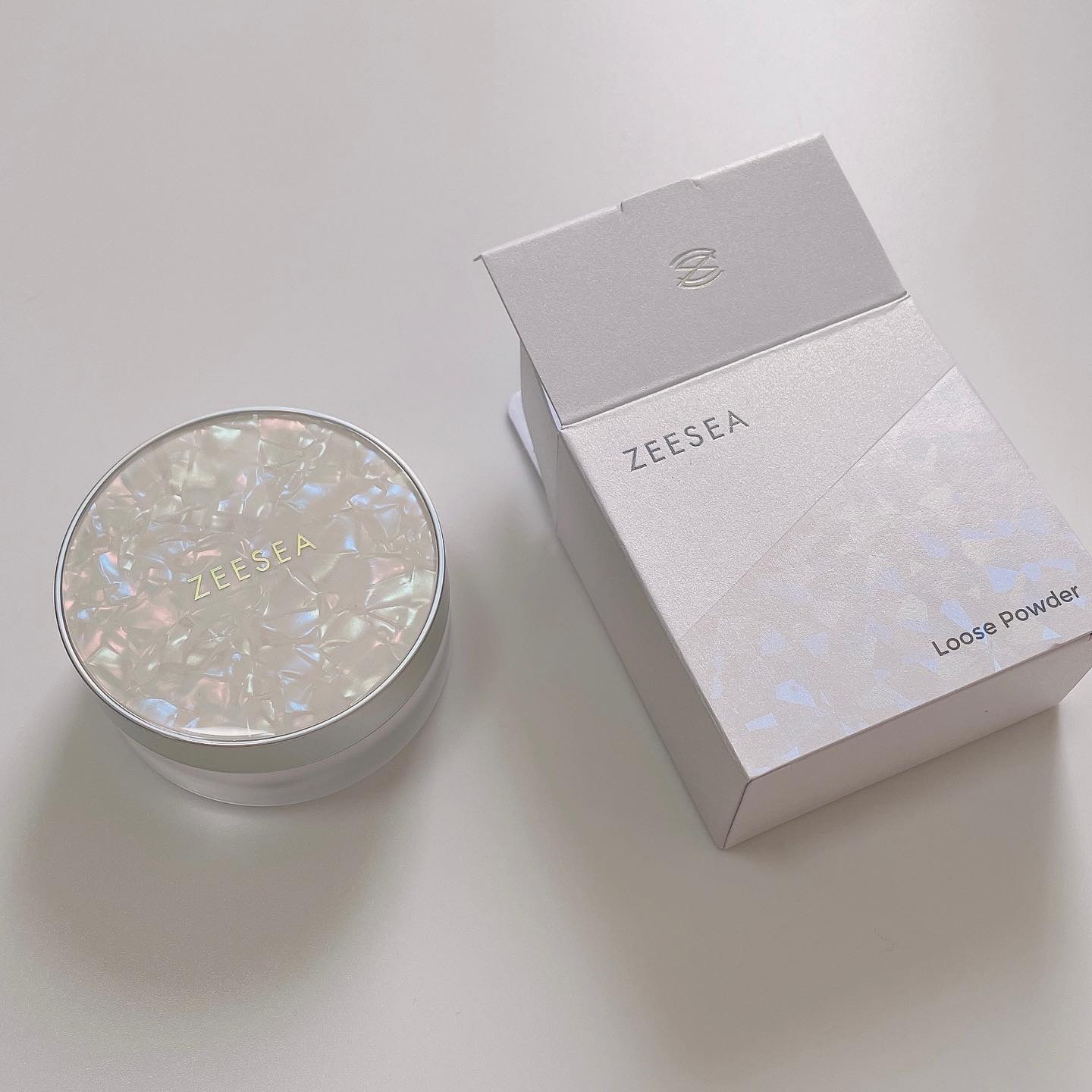 ZEESEA 「ゼロ」粉感皮脂コントロールルースパウダー/ZEESEA/ルースパウダーを使ったクチコミ（1枚目）